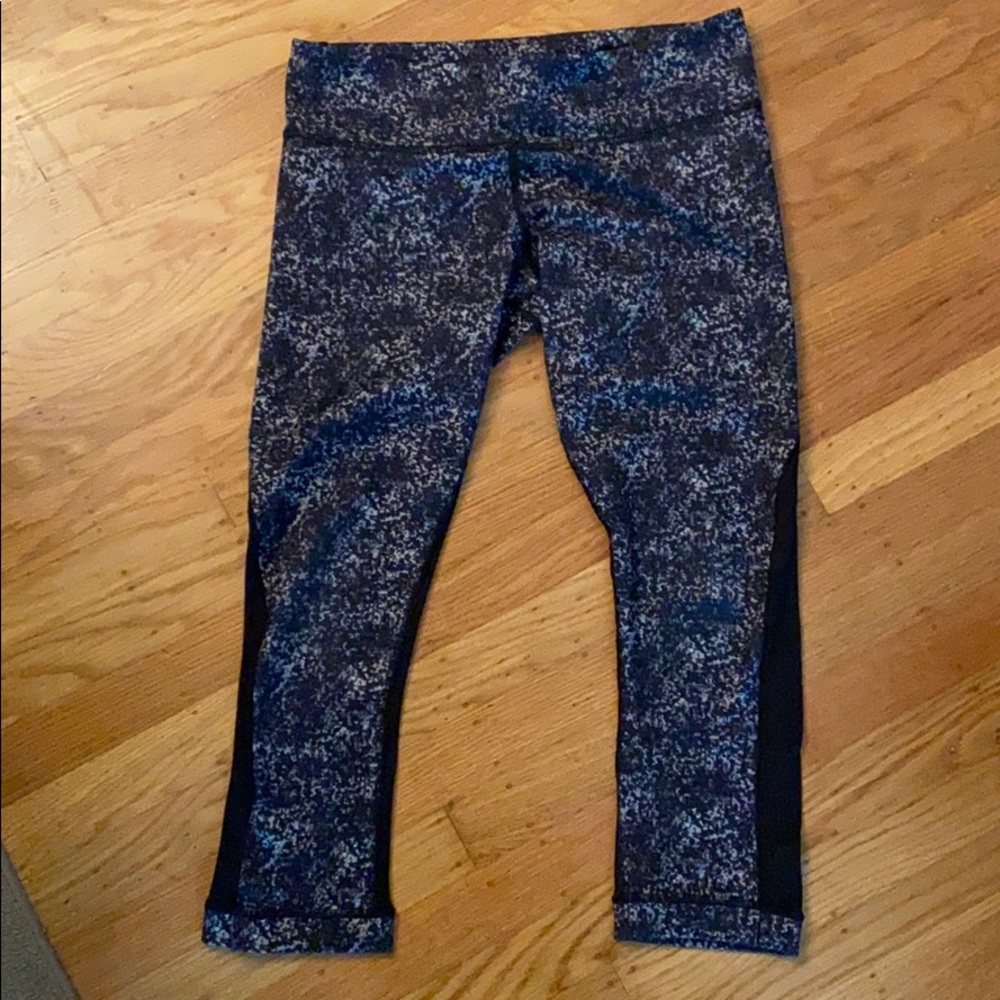 Lululemon crop pants